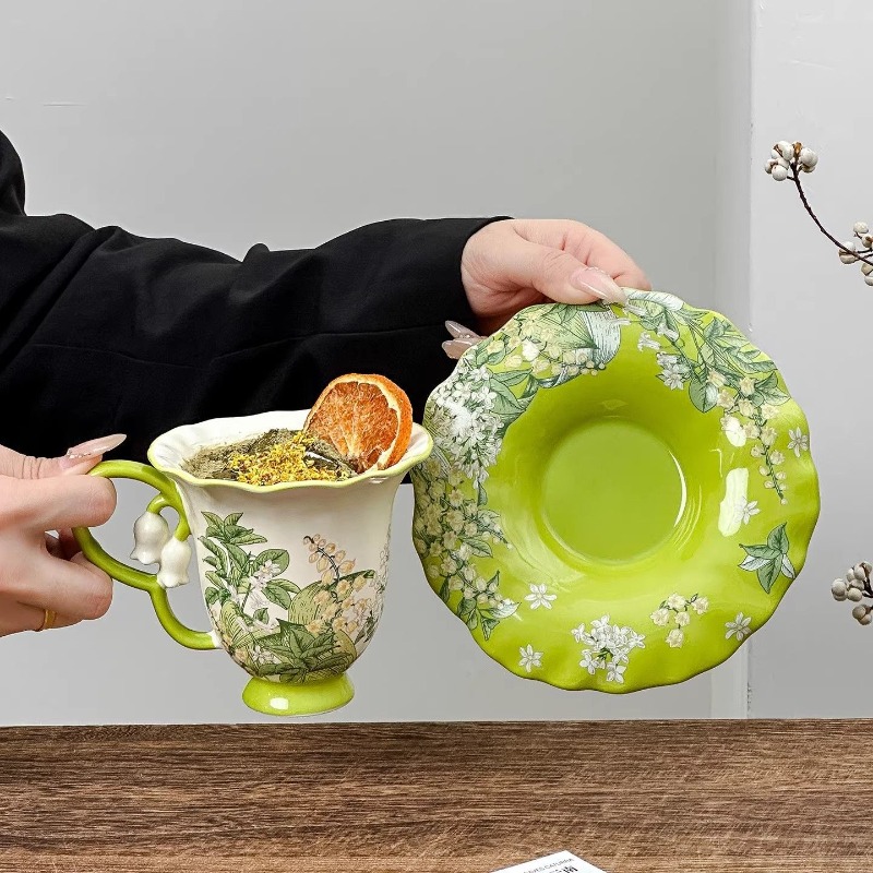 Vadideki zambakları çiçek açan - Coffee Tea Mix incelemesi ve fiyatı