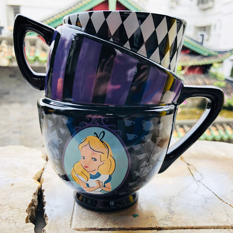 Alice Harikalar Diyarında Kari - Coffee Y Tea incelemesi ve fiyatı