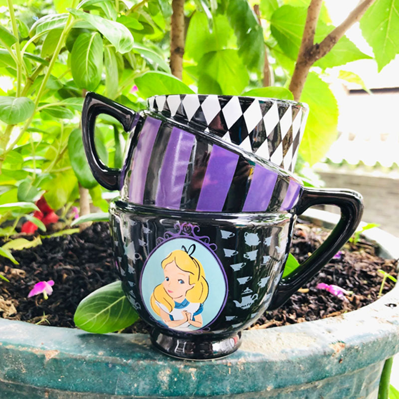 Alice Harikalar Diyarında Kari - Coffee Y Tea incelemesi ve fiyatı